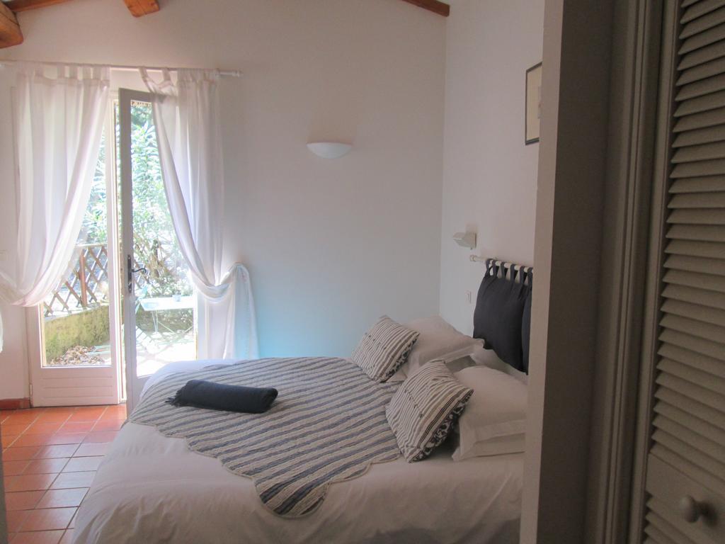 B&B Lei Bancaou La Garde-Freinet Chambre photo